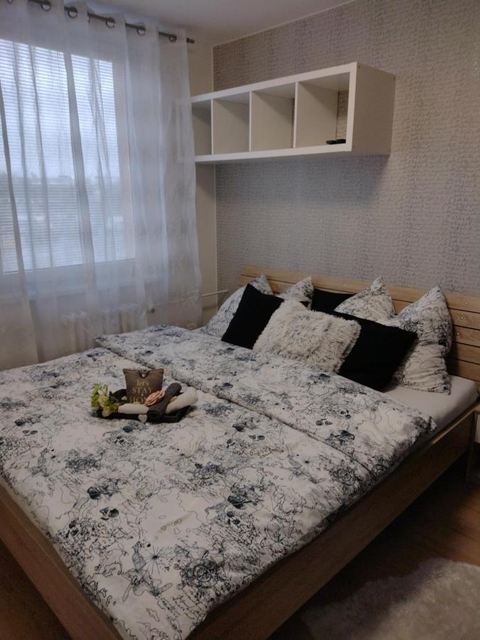 شقة Apartman Barborka زنويمو المظهر الخارجي الصورة