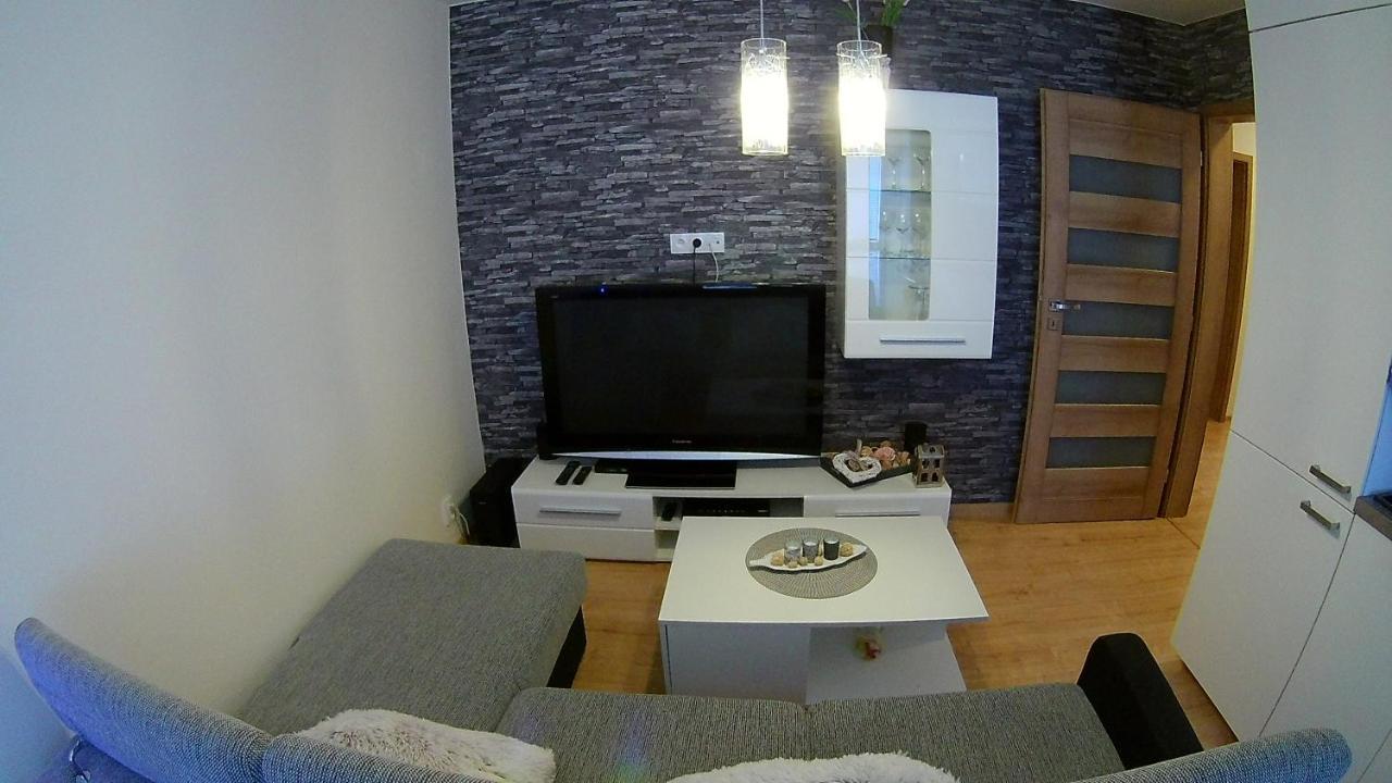 شقة Apartman Barborka زنويمو المظهر الخارجي الصورة